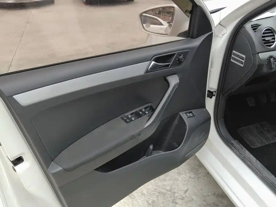 Volkswagen Jetta 2016