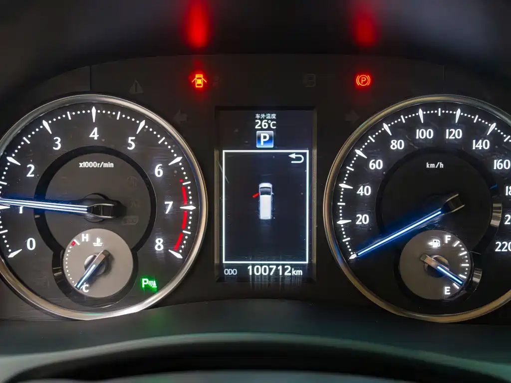 Toyota Alphard 2018 — фото 11