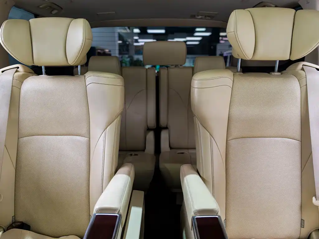 Toyota Alphard 2018 — фото 14