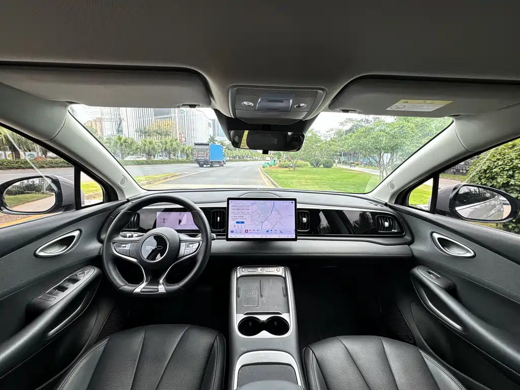 BYD Sealion 05 EV 2025 — фото 13