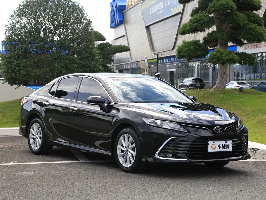 Toyota Camry 2022