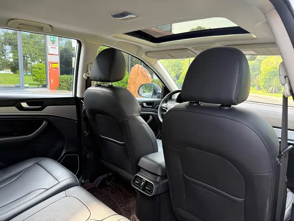 Haval H6 2018 — фото 12