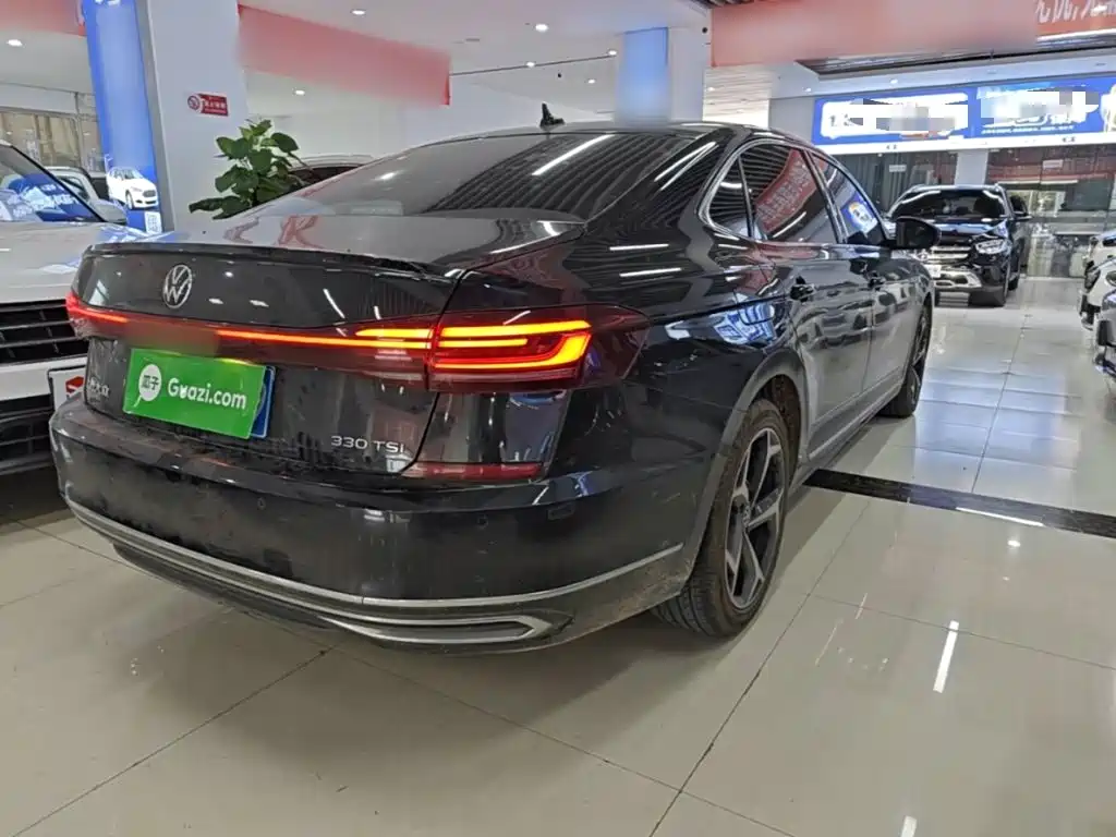 Volkswagen Passat 2024