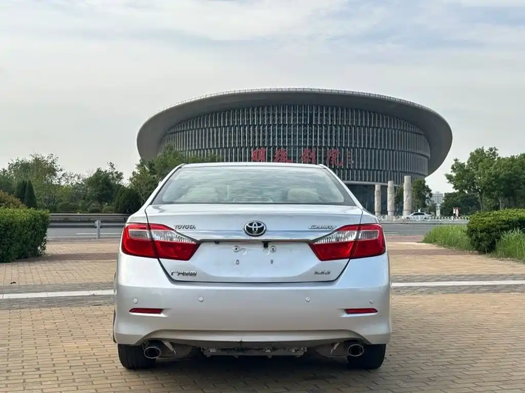 Toyota Camry 2012