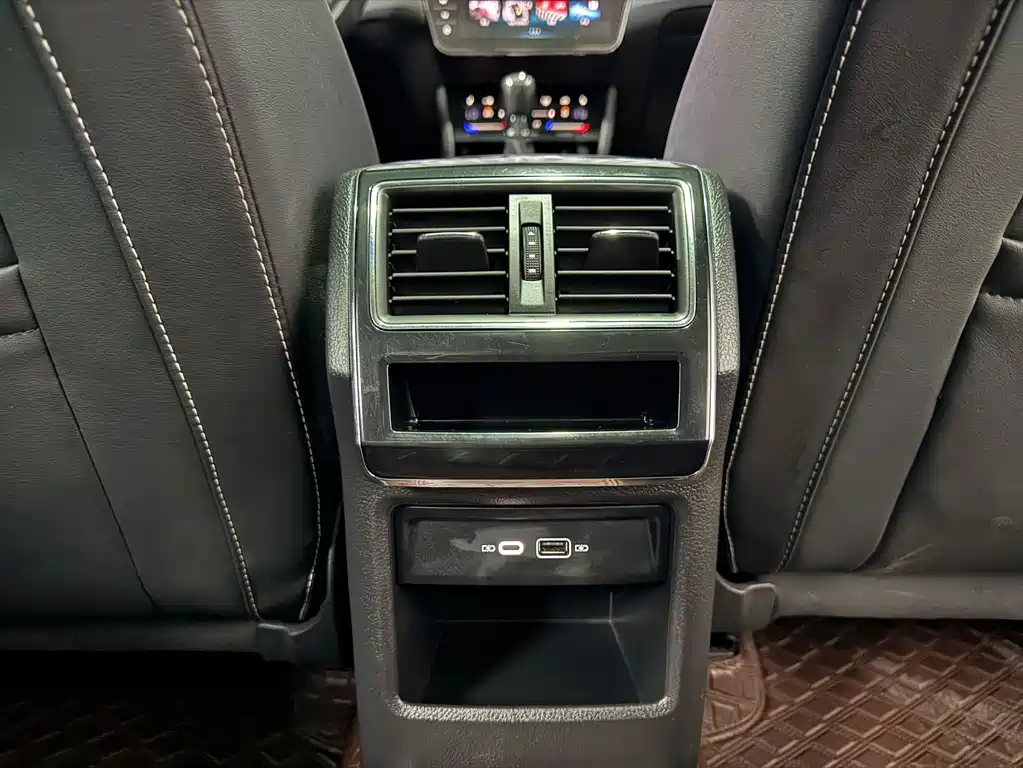 Skoda Speedy 2022 — фото 12