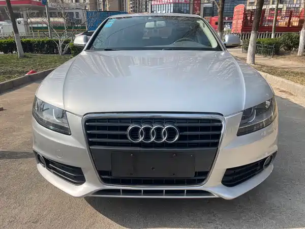 Audi A4L 2012