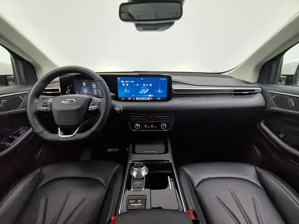 Ford Edge 2023