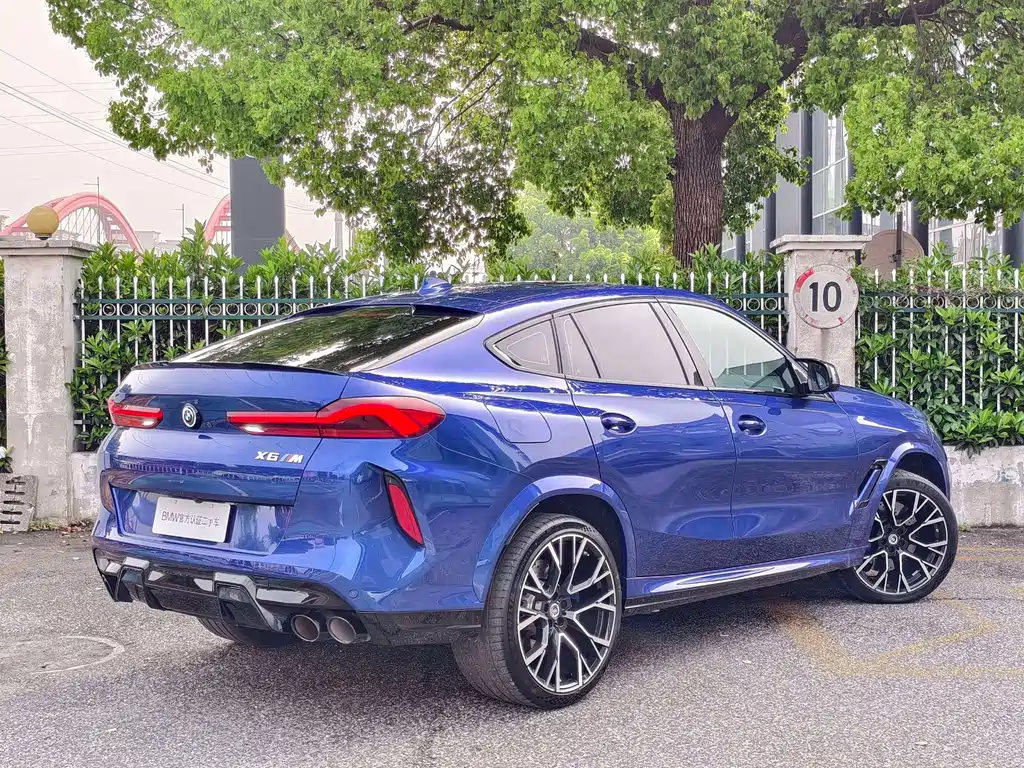 BMW X6 M 2023