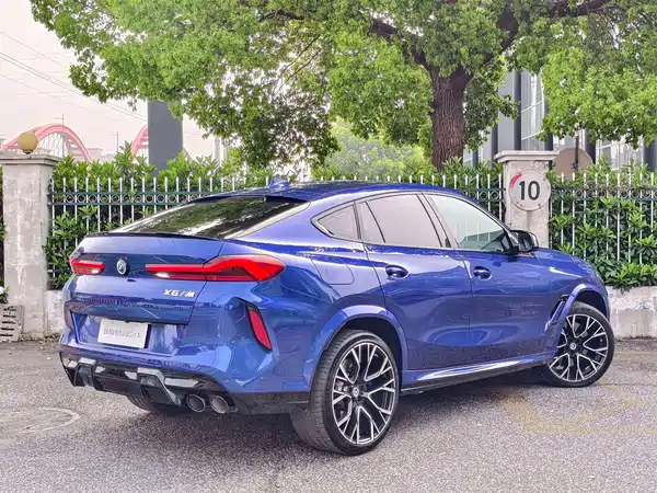 BMW X6 M 2023