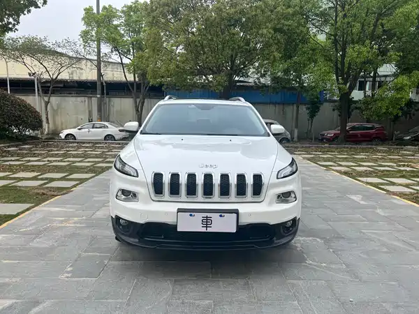 Jeep Cherokee 2017