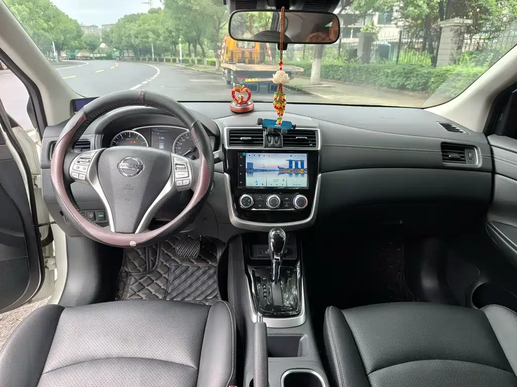 Nissan Tiida 2024