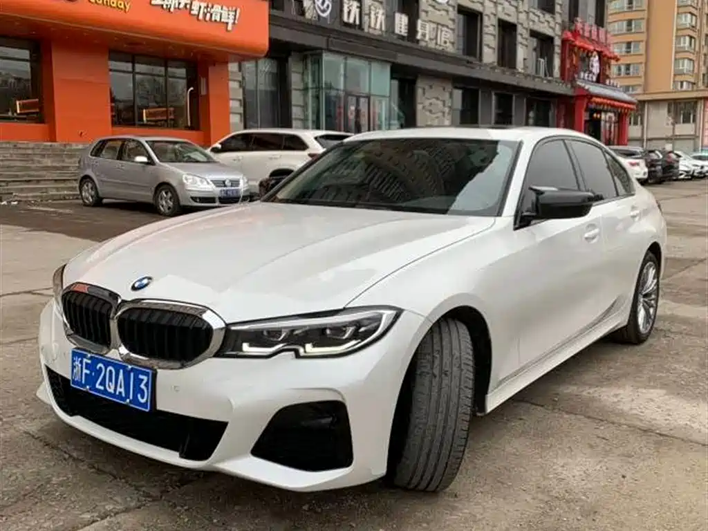 BMW 3 Series 2022