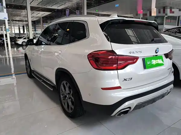 BMW X3 2021