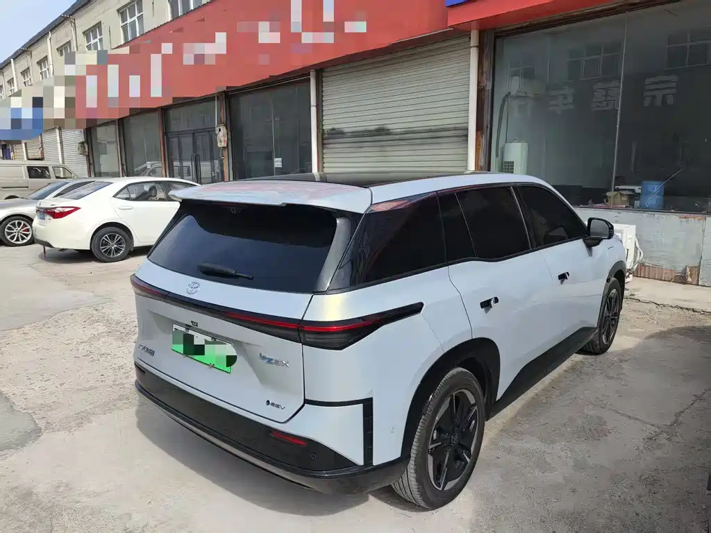 Toyota bZ3X 2025
