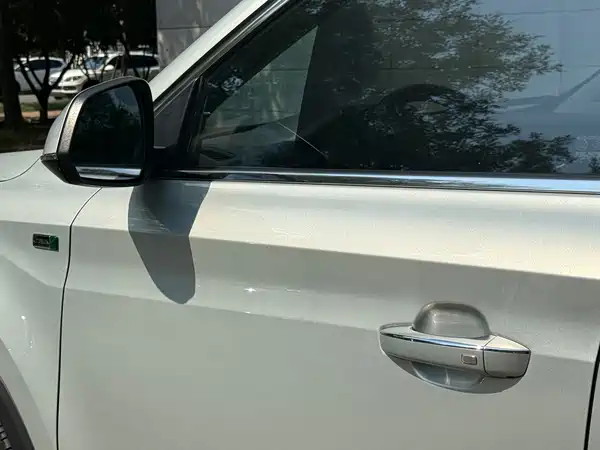 Roewe RX5 New Energy 2020