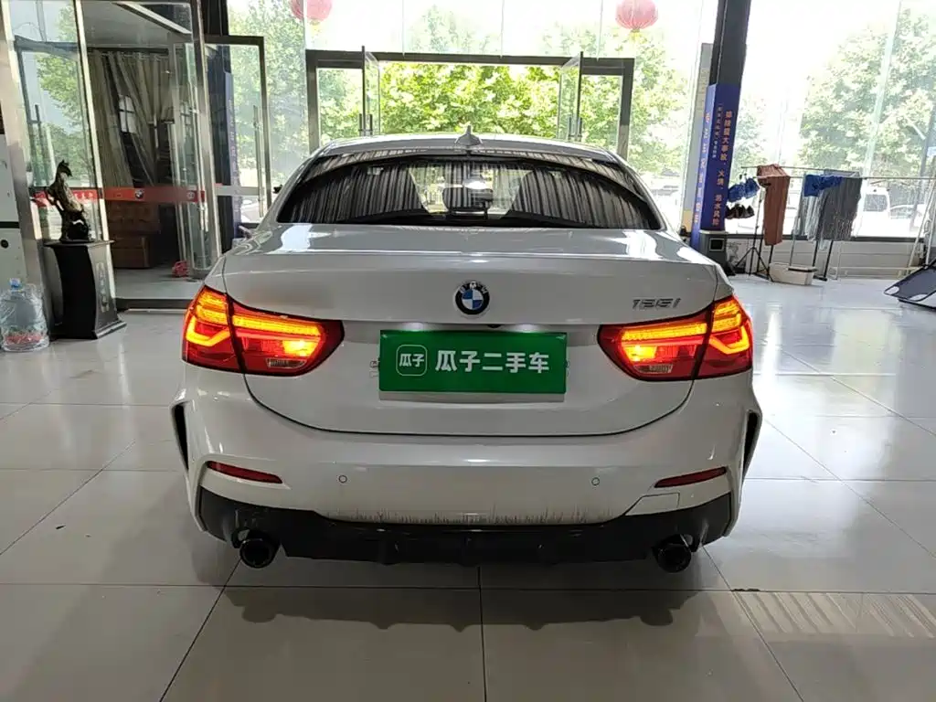 BMW 1 Series 2021