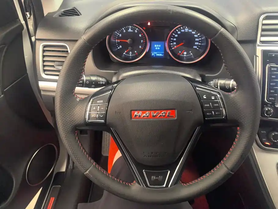 Haval H6 2015 — фото 15