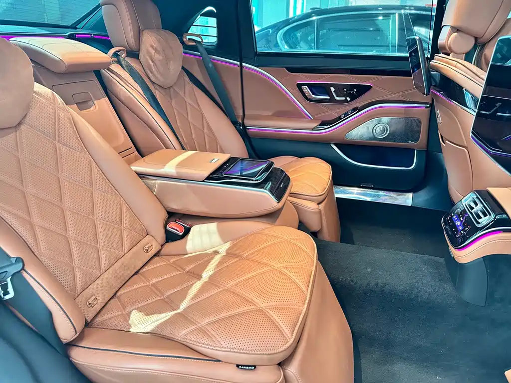 Mercedes-Benz Maybach S-Class 2022 — фото 12