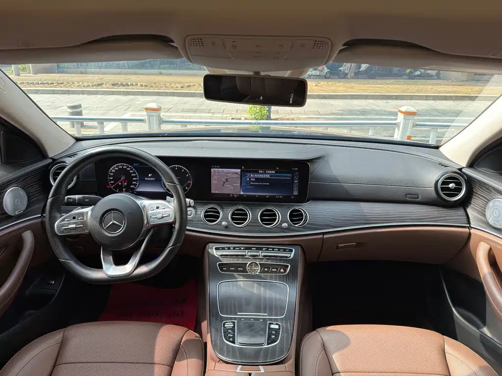 Mercedes-Benz E-Class 2020 — фото 4