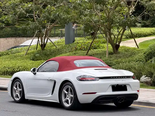 Porsche 718 2021