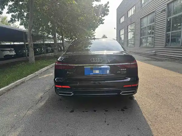 Audi A6L 2021