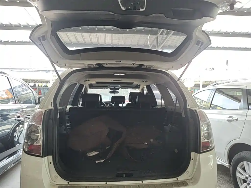 Chevrolet Captiva 2014 — фото 19