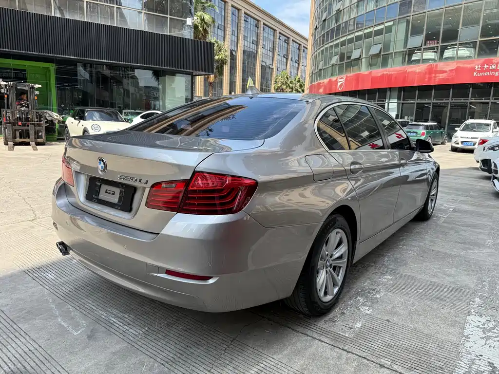 BMW 5 Series 2017
