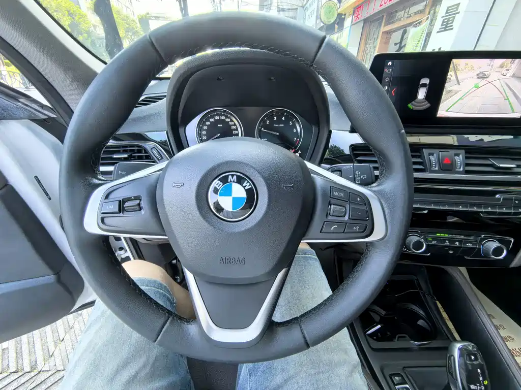 BMW X1 2021 — фото 13