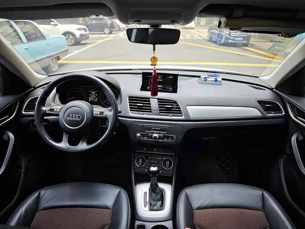 Audi Q3 2017 — фото 4