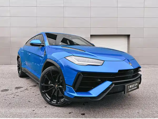 Lamborghini Urus 2024