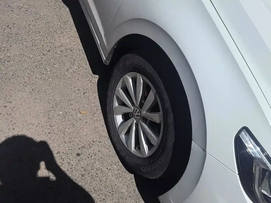 Volkswagen Bora 2021