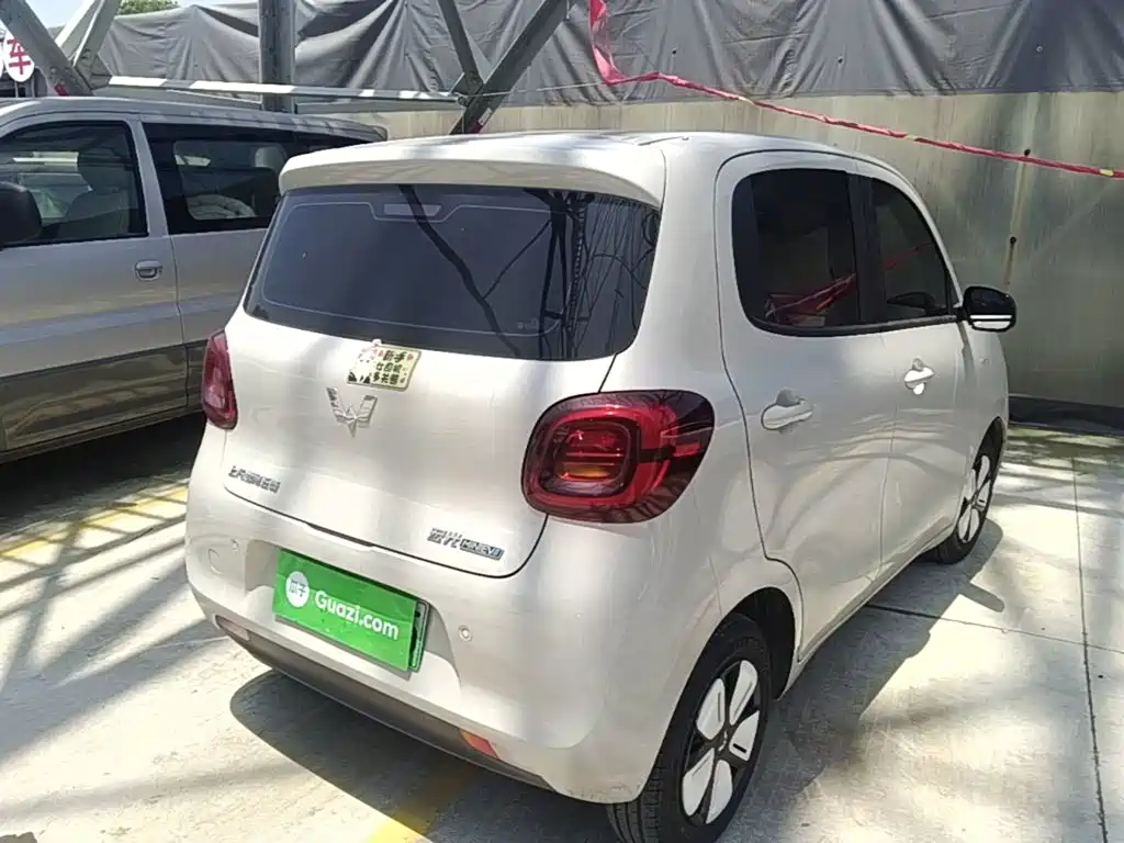 Wuling Hongguang MINIEV 2025