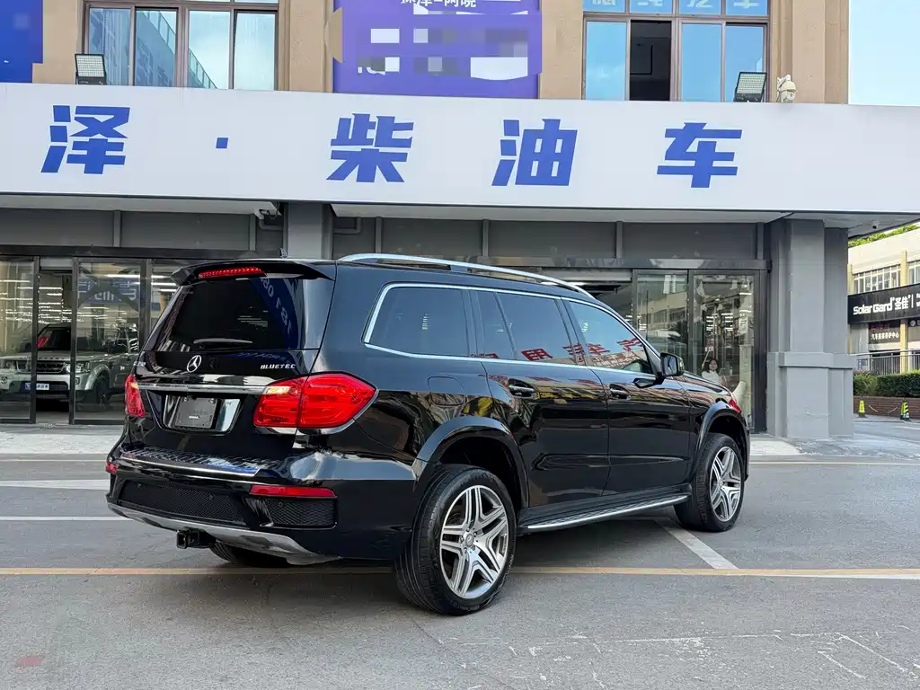 Mercedes-Benz GL-Class 2016 — фото 12