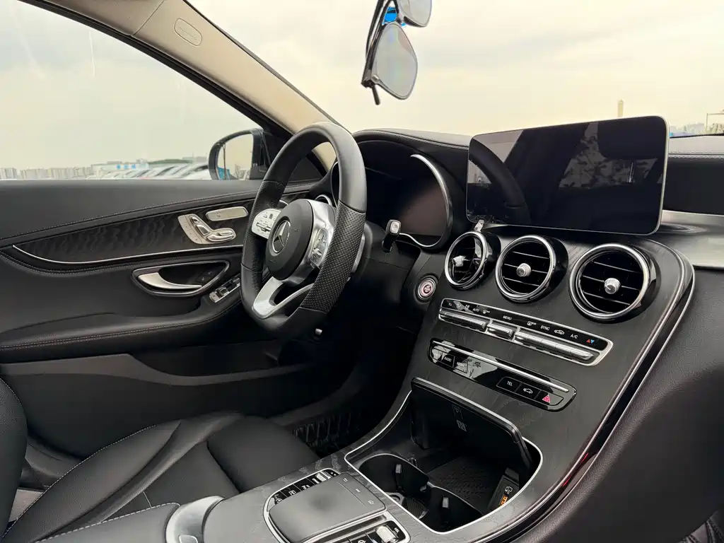 Mercedes-Benz C-Class 2020 — фото 9