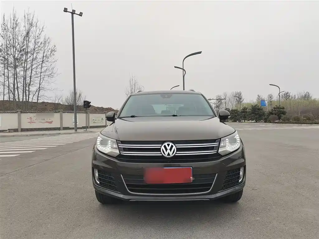 Volkswagen Tiguan 2015 — фото 7