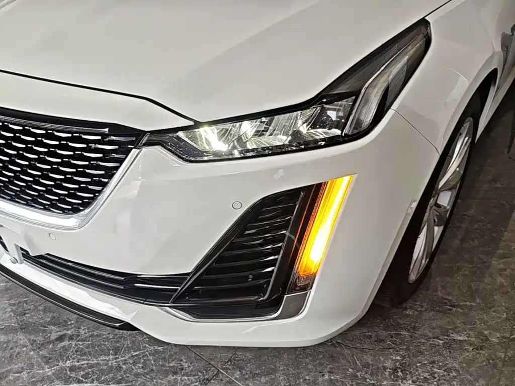 Cadillac CT5 2021 — фото 24