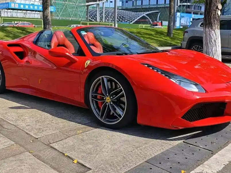 Ferrari 488 2019 — фото 5