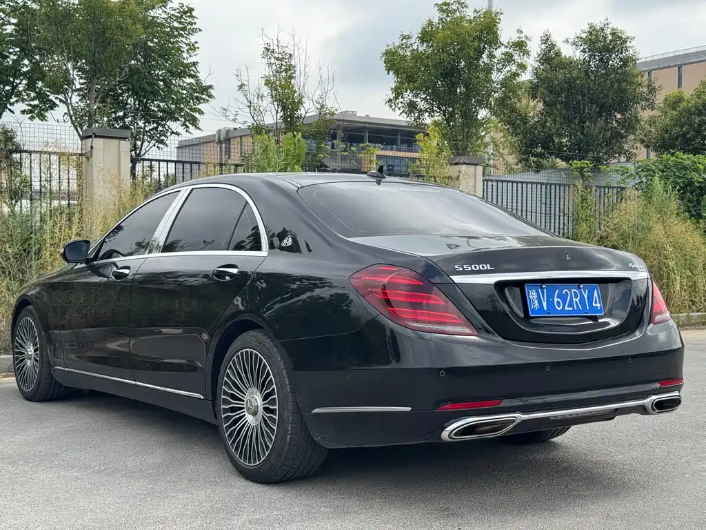 Mercedes-Benz S-Class 2020