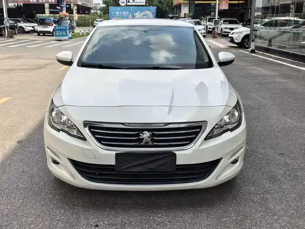 Peugeot 408 2017