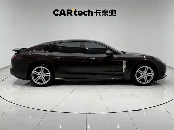 Porsche Panamera 2018