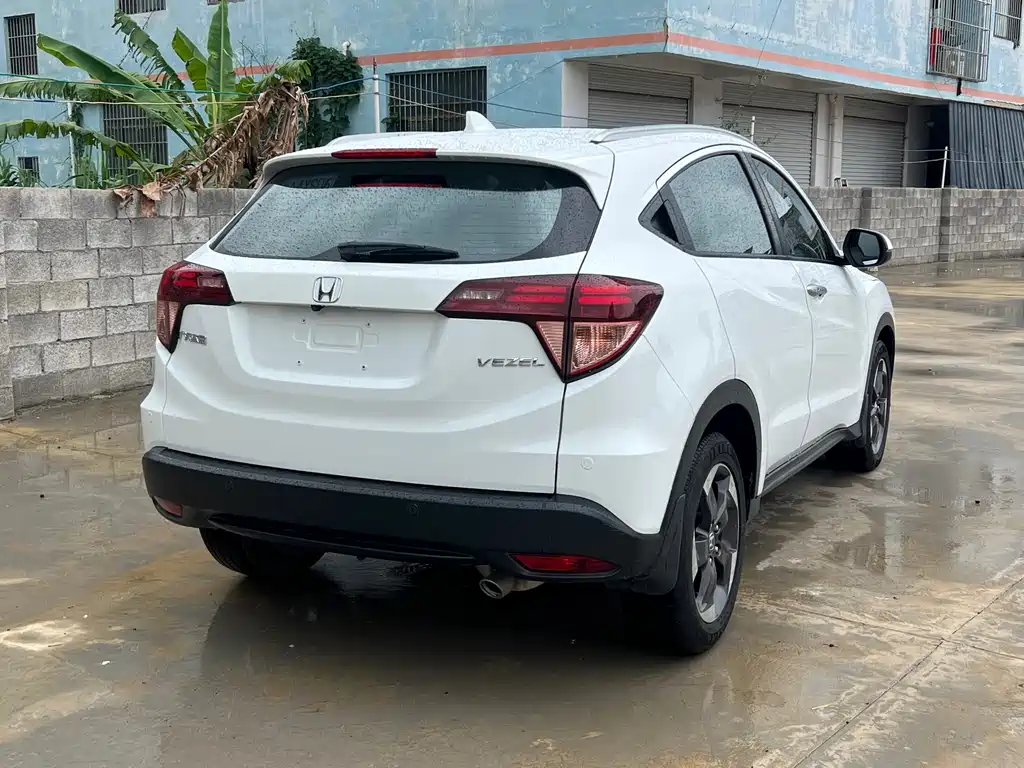 Honda Vezel 2014 — фото 15