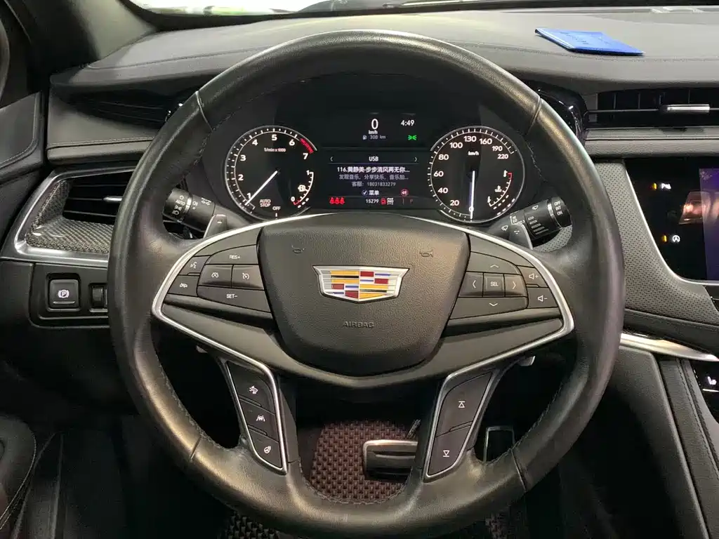 Cadillac XT5 2024 — фото 10