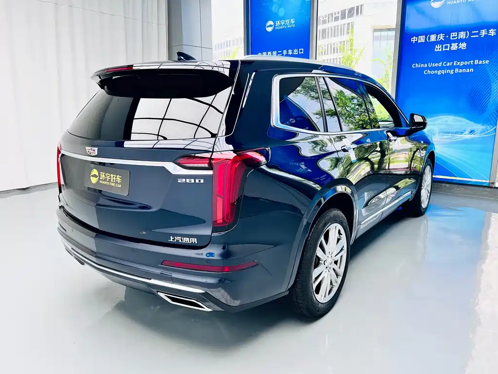 Cadillac XT6 2021 — фото 7
