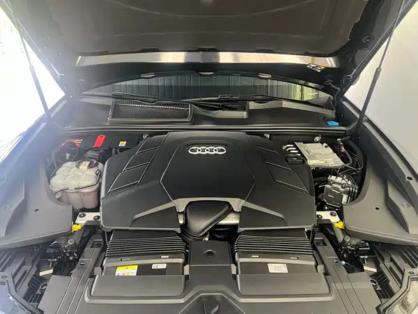 Audi Q8 2022