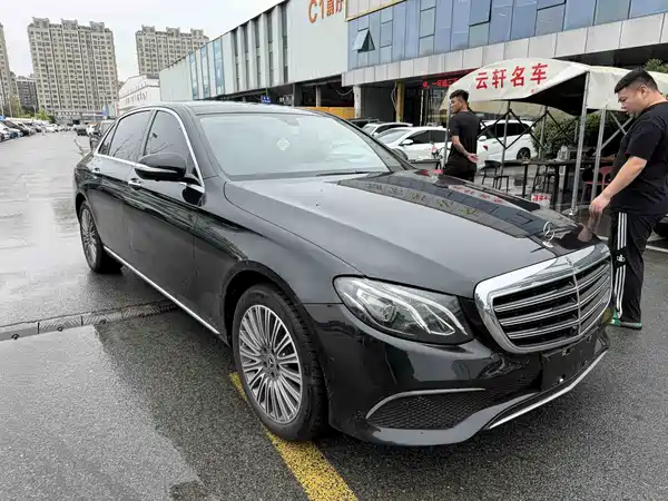 Mercedes-Benz E-Class 2020