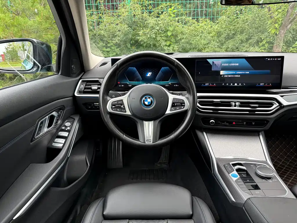 BMW i3 2023 — фото 17