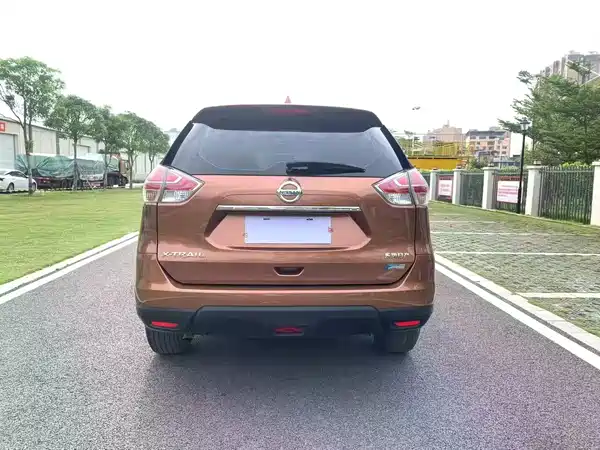 Nissan X-Trail 2016