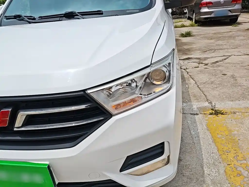 Wuling Hongguang 2019 — фото 24