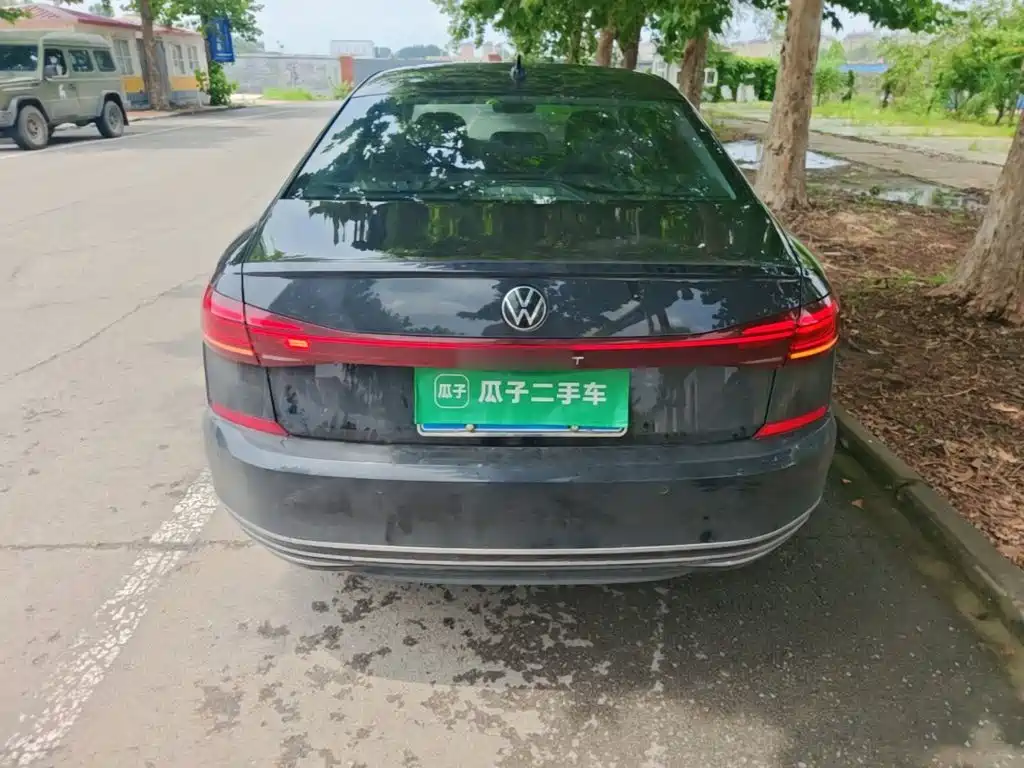 Volkswagen Passat 2024