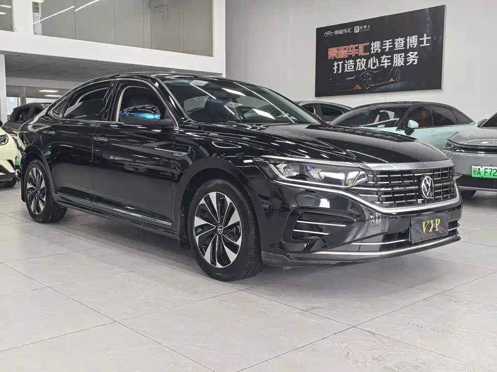 Volkswagen Passat 2022